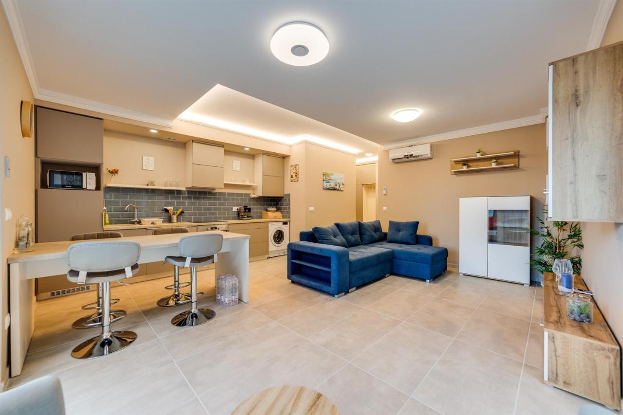 Forest Foeldvar Apartmanok By Bltn Balatonfoldvar Luaran gambar