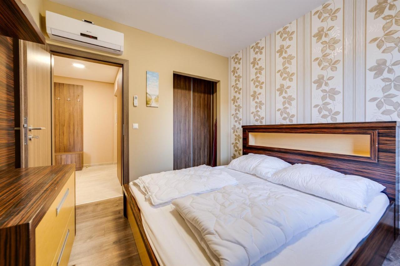 Forest Foeldvar Apartmanok By Bltn Balatonfoldvar Luaran gambar