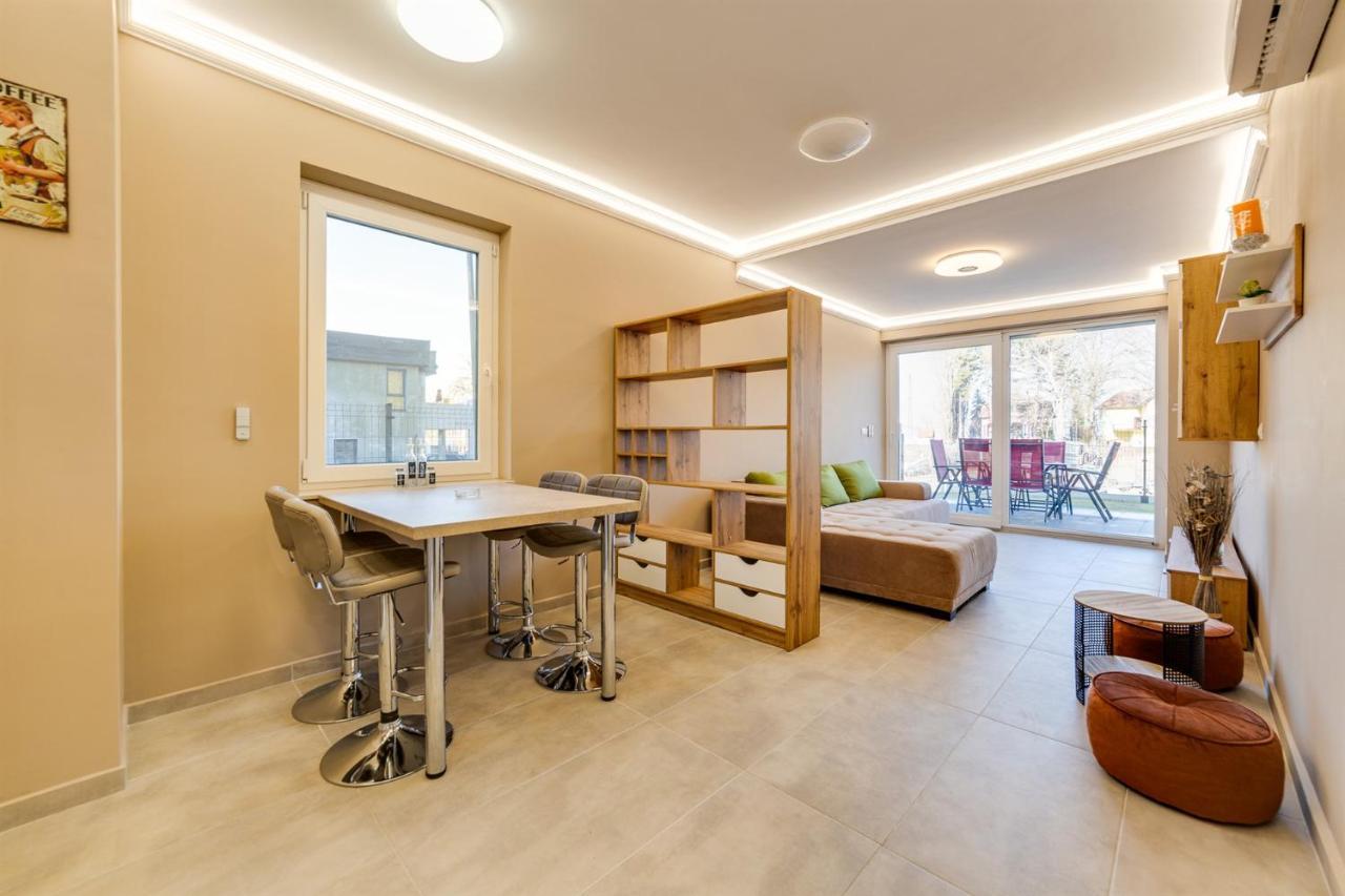 Forest Foeldvar Apartmanok By Bltn Balatonfoldvar Luaran gambar