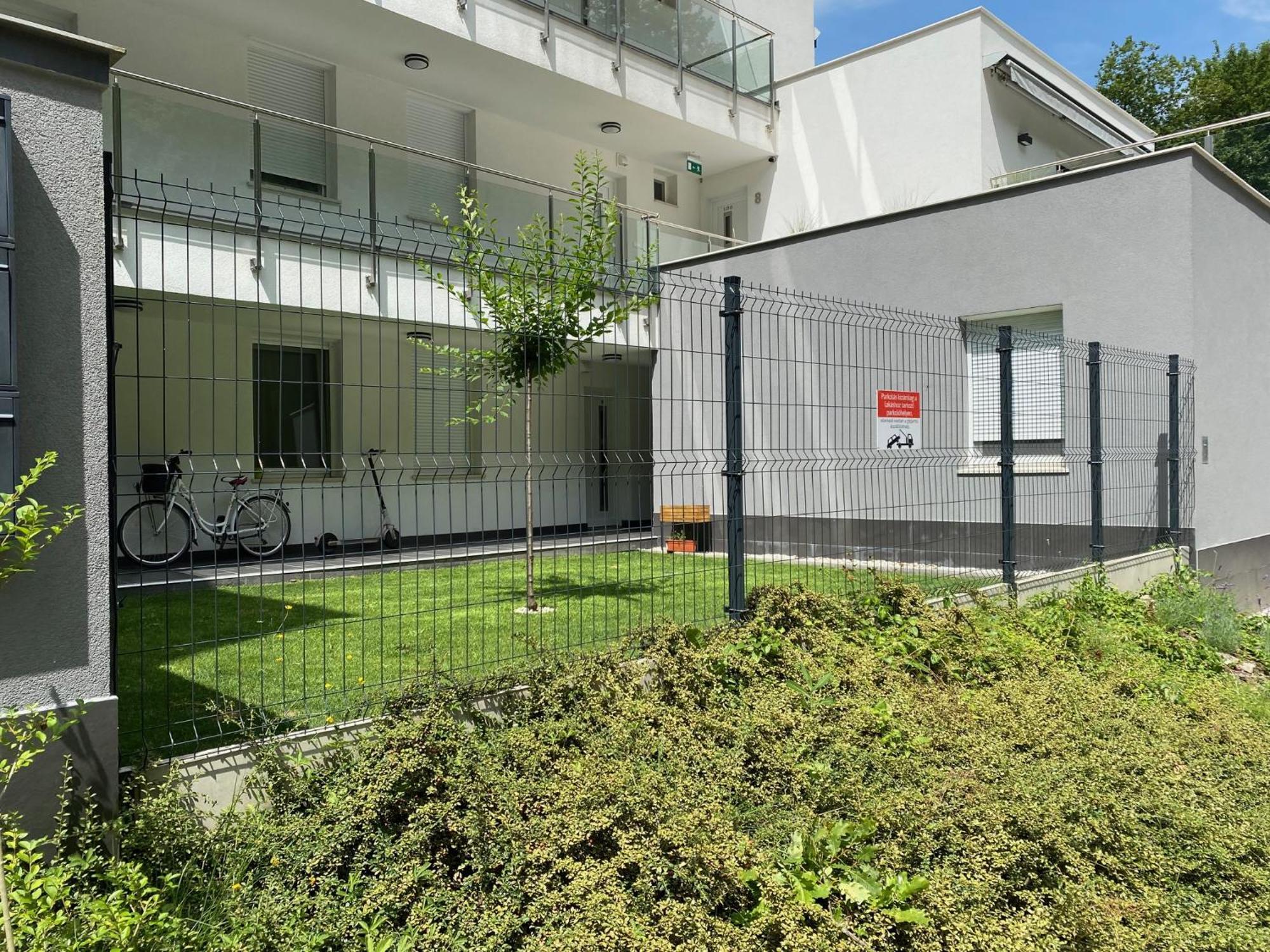 Forest Foeldvar Apartmanok By Bltn Balatonfoldvar Luaran gambar